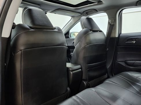 Used 2019 Acura ILX w/ Premium Package image 16