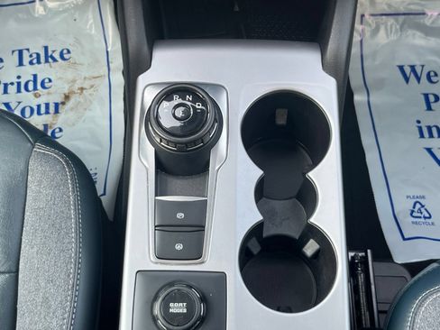 Used 2023 Ford Bronco Sport Outer Banks w/ Tech Package AWD/4WD image 19