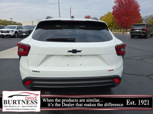 New 2026 Chevrolet Trax RS w/ Driver Confidence Package image 6