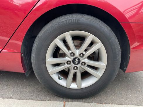 Used 2015 Hyundai Sonata SE image 23