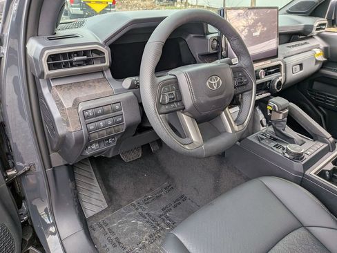 New 2026 Toyota Tacoma Limited AWD/4WD image 9