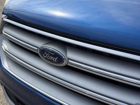 Used 2019 Ford Escape SE AWD/4WD image 13