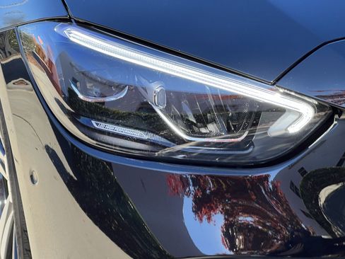 Certified 2025 Mercedes-Benz C 300 Sedan image 11