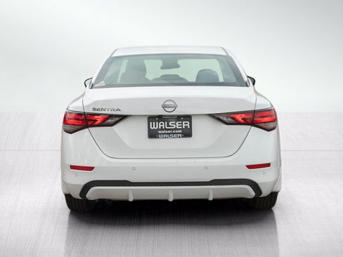 Used 2025 Nissan Sentra S FWD image 4