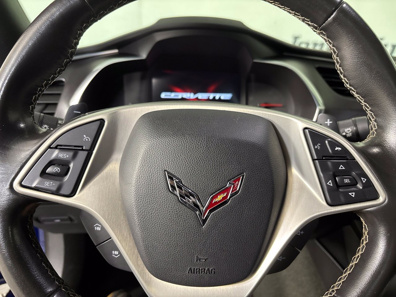 Used 2017 Chevrolet Corvette Stingray Coupe w/ 1LT RWD image 14