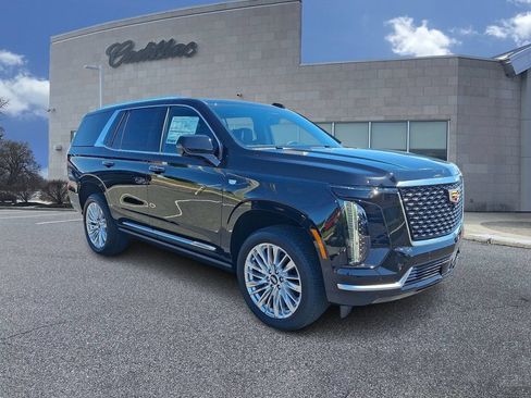New 2026 Cadillac Escalade Luxury w/ Touring Package AWD/4WD image 2