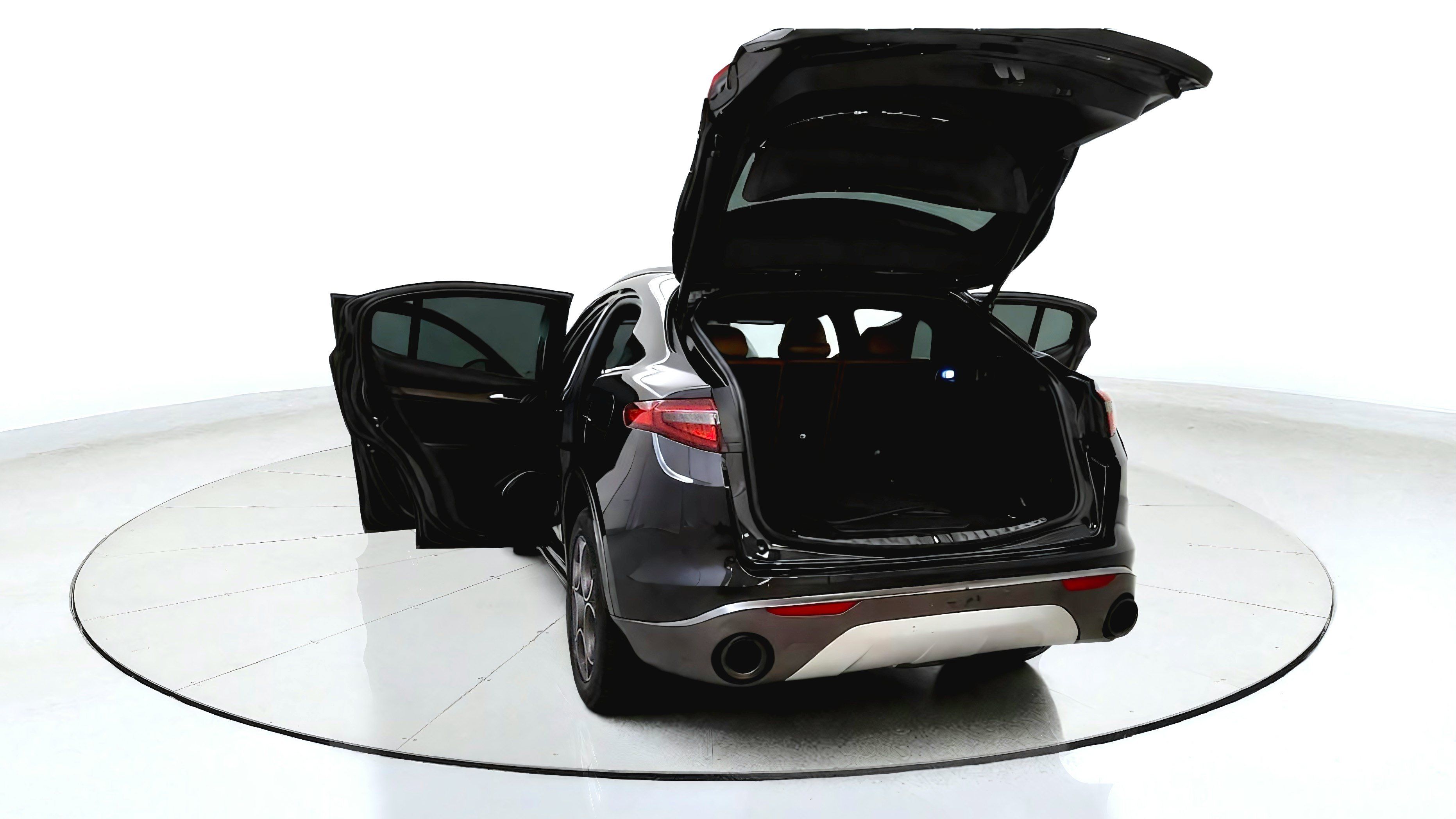 Used 2023 Alfa Romeo Stelvio Ti AWD/4WD image 13