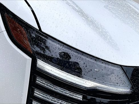 New 2026 Nissan Kicks SV w/ SV Premium Package FWD image 13