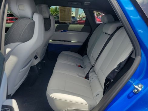 Used 2025 Cadillac Optiq Luxury 1 w/ LPO, Floor Liner Package AWD/4WD image 17