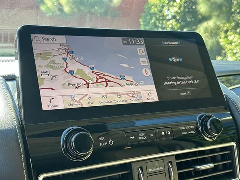 Used 2022 Nissan Armada Platinum w/ Captain's Chairs Package image 17