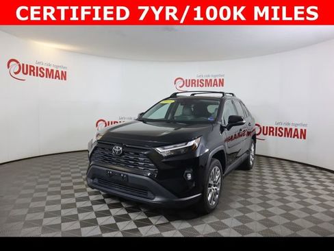 Used 2023 Toyota RAV4 XLE Premium image 2