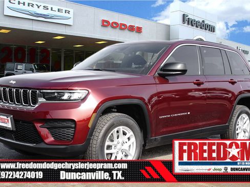 New 2026 Jeep Grand Cherokee Laredo RWD image 1