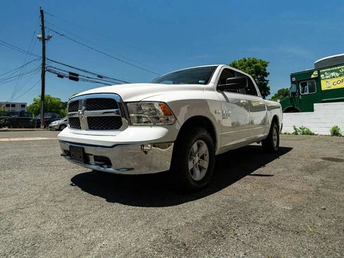 Used 2019 RAM 1500 Classic SLT w/ Protection Group AWD/4WD image 7