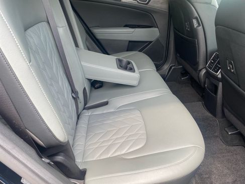 Used 2023 Kia Sportage X-Pro AWD/4WD image 33
