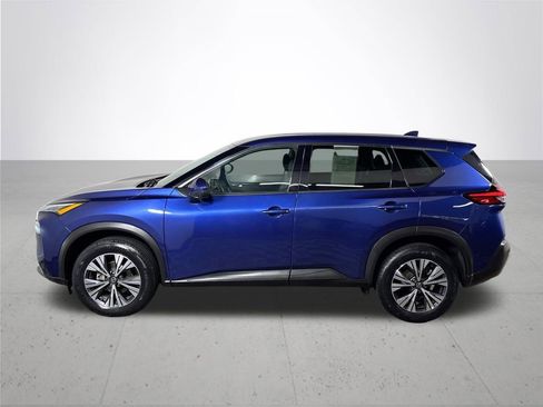 Used 2021 Nissan Rogue SV image 9