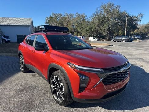 Used 2024 Chevrolet Trax RS w/ Driver Confidence Package image 7