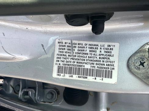 Used 2012 Honda Civic DX image 18