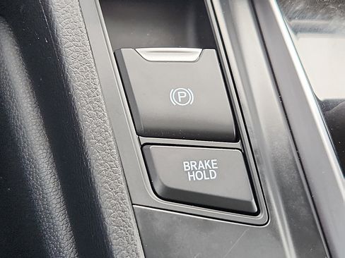 Used 2022 Honda CR-V EX image 26