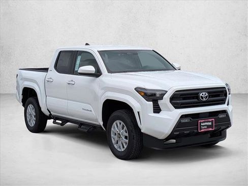 New 2026 Toyota Tacoma SR5 RWD image 7
