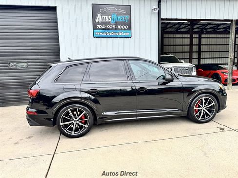 Used 2022 Audi SQ7 Prestige AWD/4WD image 16