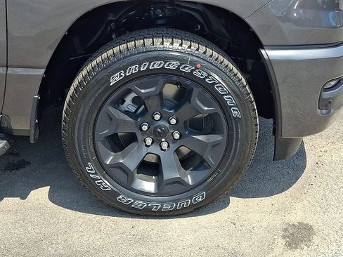 New 2026 RAM 1500 Express AWD/4WD image 5