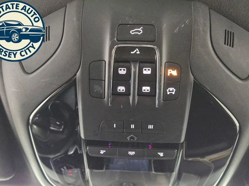 Used 2018 Maserati Levante S GranSport AWD/4WD image 23