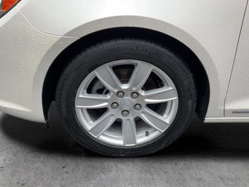 Used 2011 Buick LaCrosse CXL FWD image 24