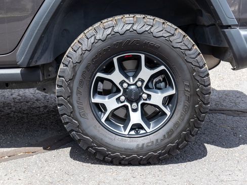 Used 2020 Jeep Wrangler Unlimited Rubicon image 34