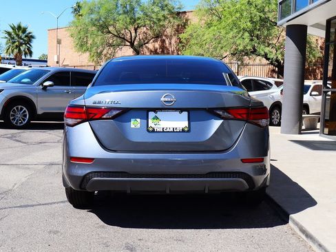 Used 2024 Nissan Sentra S FWD image 11