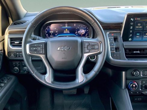 Used 2023 Chevrolet Tahoe Z71 w/ Luxury Package image 8