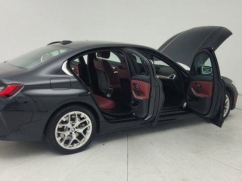 Used 2025 BMW 330i Sedan RWD image 12
