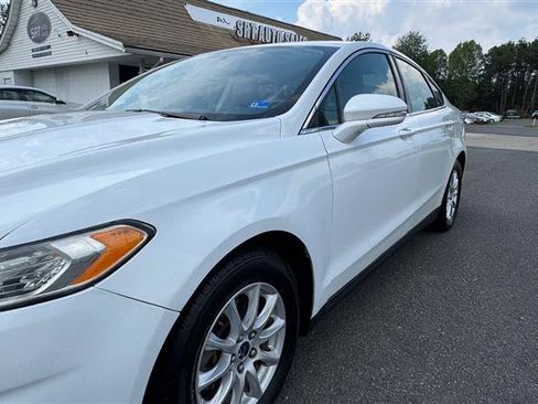 Used 2015 Ford Fusion S FWD image 7