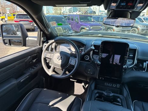 New 2026 RAM 3500 Limited image 30