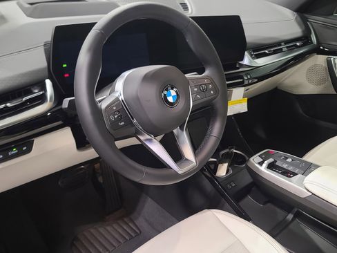 Used 2026 BMW X2 xDrive28i w/ Technology Package AWD/4WD image 13