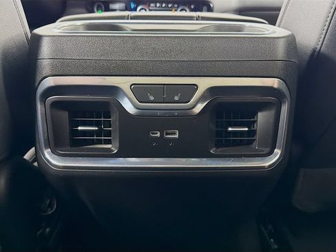 Used 2023 Chevrolet Silverado 1500 LTZ w/ LTZ Convenience Package II AWD/4WD image 27
