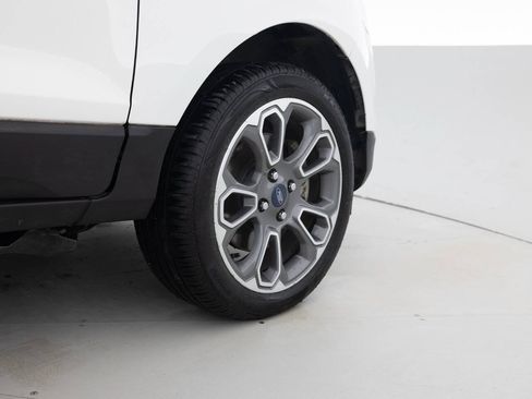 Used 2019 Ford EcoSport Titanium AWD/4WD image 16