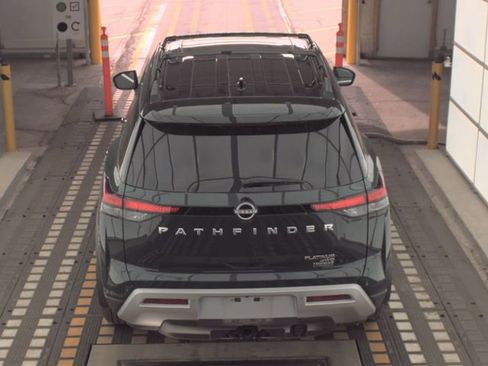 Used 2024 Nissan Pathfinder Platinum w/ Cargo Package AWD/4WD image 5