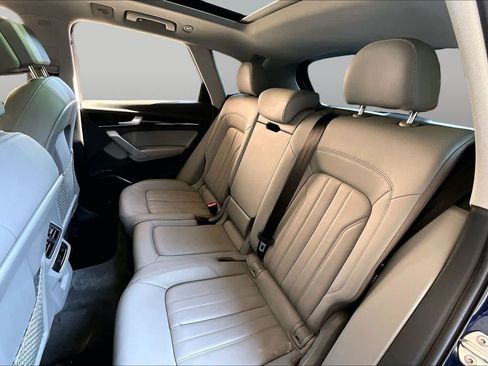 Used 2020 Audi Q5 2.0T Premium w/ Convenience Package AWD/4WD image 20