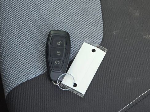 Used 2018 Ford Focus ST image 30