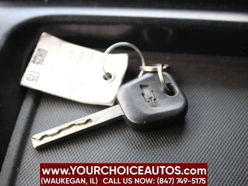 Used 2018 Chevrolet Silverado 1500 LT w/ All Star Edition image 27