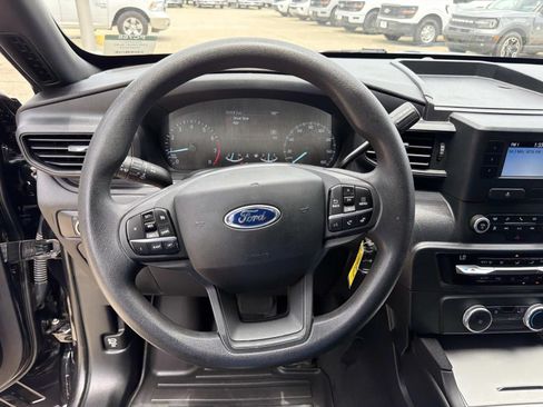 Used 2022 Ford Explorer 4WD Police Interceptor w/ Interior Upgrade Package image 28