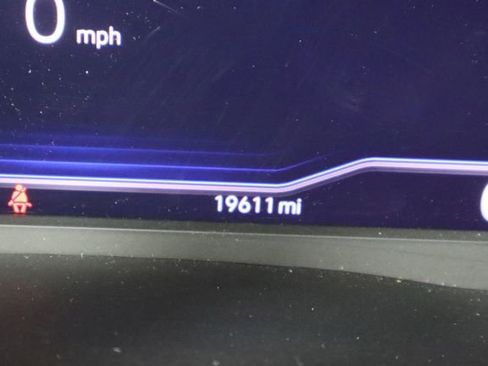 Used 2023 Volkswagen Atlas SE image 39