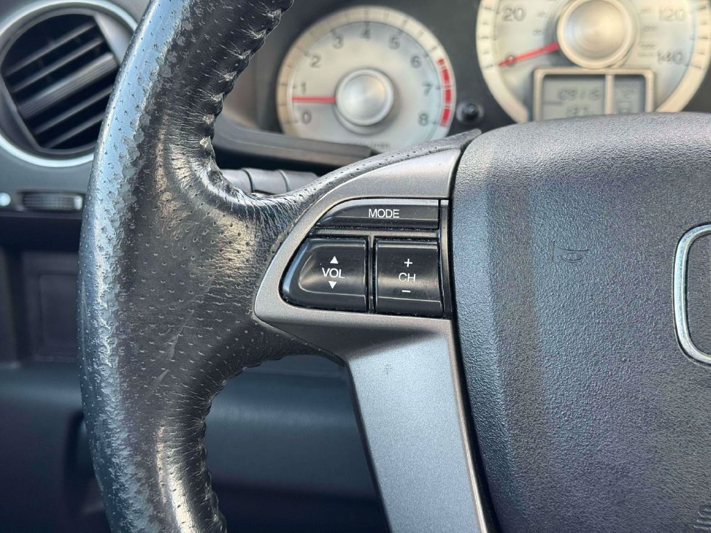 Used 2011 Honda Pilot EX-L image 24