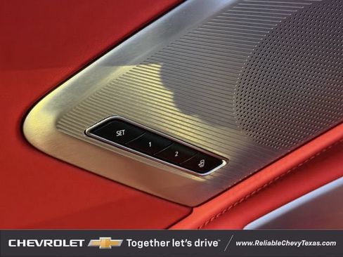 Used 2023 Chevrolet Corvette Stingray Premium Cpe w/ Z51 Performance Package RWD image 31