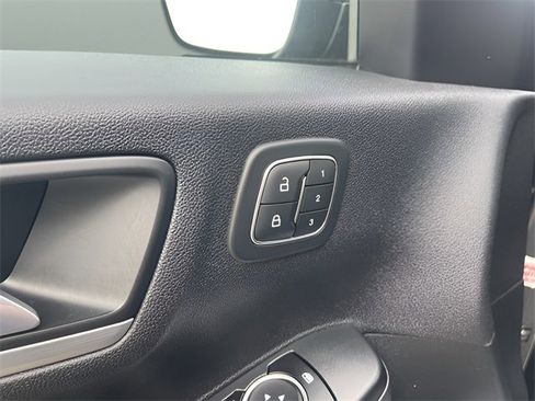 Used 2023 Ford Escape Platinum image 14