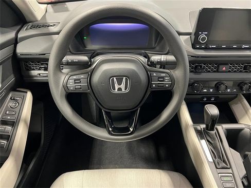 New 2025 Honda Accord LX image 17