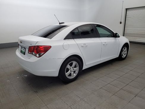 Used 2016 Chevrolet Cruze LT image 10