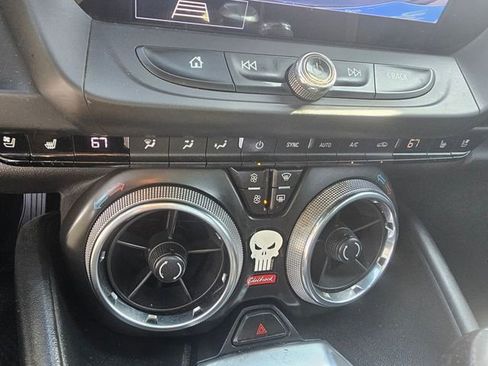 Used 2020 Chevrolet Camaro SS RWD image 20