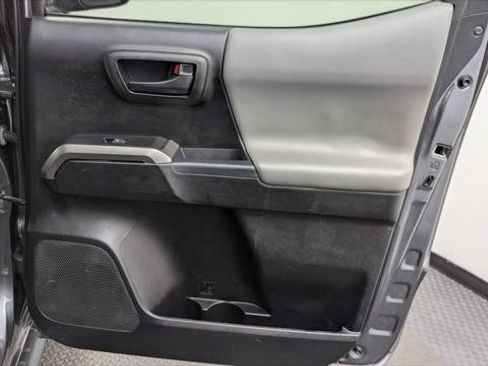 Used 2021 Toyota Tacoma SR5 image 19