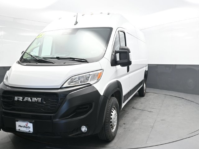 Used 2026 RAM ProMaster 2500 w/ Convenience Group FWD image 2